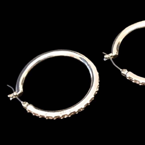 ๐HP๐ Silver & Crystal Hoop Earrings - Picture 2 of 3